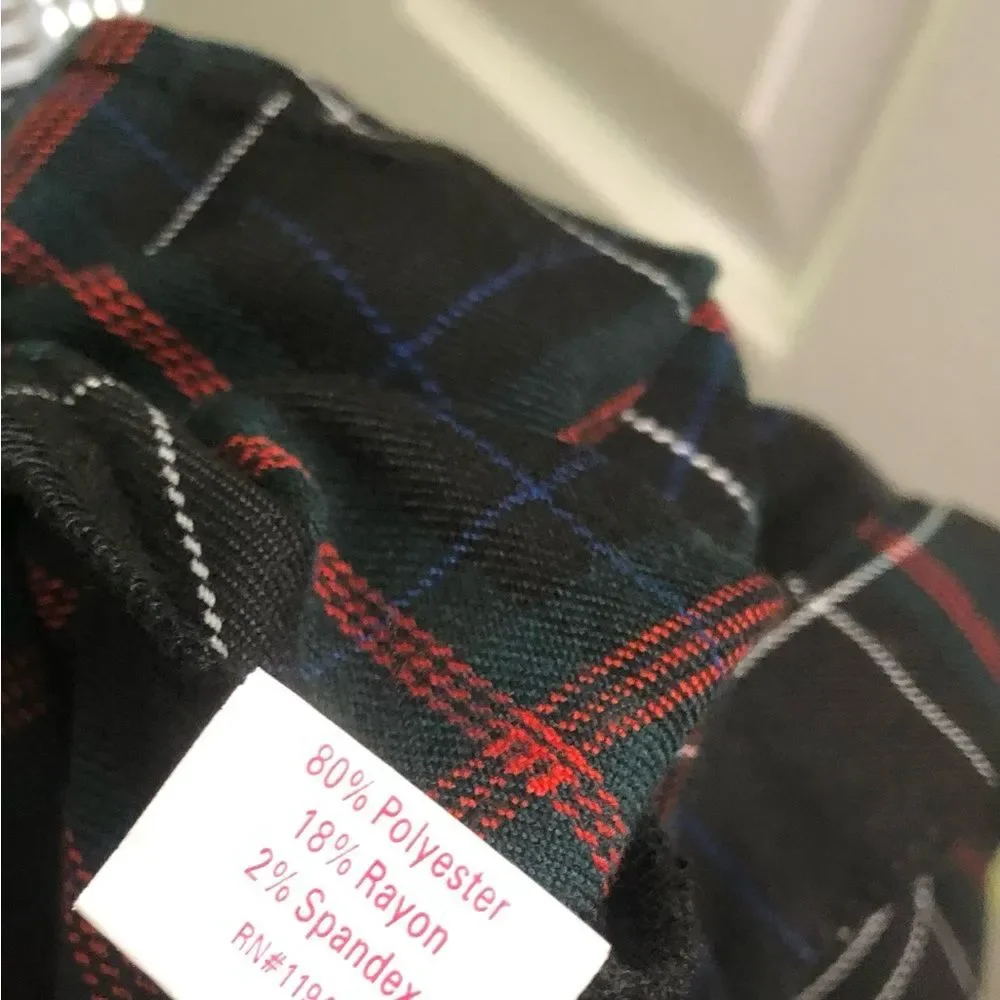 JB by Julie Brown Pants Cropped Plaid Printed Button Details Sailor Black Red 4